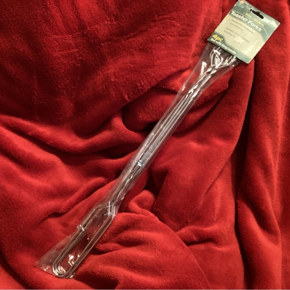 New Ozark Trail 4 pc set 20” chrome plated toaster forks
